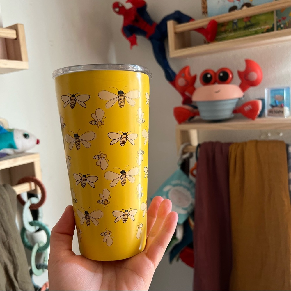 💗5 for $25💗 Yellow Bee Pattern Tumbler